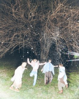 SHINee (ชายนี่) ปล่อยมินิอัลบั้มชุดที่ 6 "Atmos" (แอตโมส) เผยโลกดนตรีที่ "เป็นเอกลักษณ์ของ SHINee ที่สุด"! พร้อมทะยานขึ้นอันดับ 1 บนชาร์ตเพลง 16 ภูมิภาคทั่วโลก